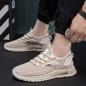 Zapatillas Urbanas para Hombre, Estilo Urbano, con Suela Amortiguadora y Parte Superior Clásica con Paneles - Product Image 1