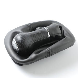 Poignée de levier de vitesse FUXIN 5/6 vitesses en cuir pour modèles Golf - Product Image 3