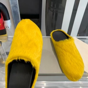 High-quality brand-designed fashionable plush <b>slippers</b> Men's and Women's Matching Luxury Sport Shoes - Product Image 6