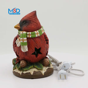 Figurine de Cardinal en Résine Personnalisée de Haute Qualité avec Lumière LED Rouge, Ornement de Table pour Noël, Oiseau de Noël - Product Image 1