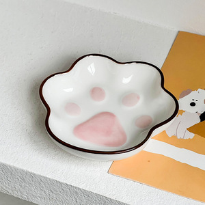 Jolies coupelles en céramique en forme de patte de chat pour condiments, assaisonnements pour hot pot, sauces, et sauces soja. - Product Image 1
