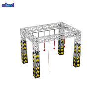 Structure de défi d'obstacles : Conception de balançoire annulaire, barres de singe sur mesure, poutre d'équilibre à installation facile pour salles de sport Ninja