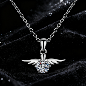 S925 Sterling <span class=keywords><strong>Silver</strong></span> Angel Wings Dát 0.5 Carat Moissanite Mặt Dây Chuyền Vòng Cổ Của Phụ Nữ Engagement Wedding Quà Tặng - Product Image 1