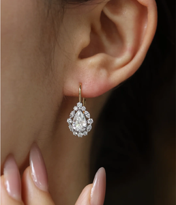 Boucles d'oreilles pendantes personnalisées en or massif 10K 14K 18K avec pierres de 1CT 2CT taille poire, cultivées en laboratoire CVD/HPHT, certifiées IGI DE VVS-VS, bijoux de luxe, cadeau - Product Image 2