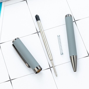 Stylo bille multi-couleurs à action rotative 1,0 mm avec colle en spray, logo personnalisé, papeterie de bureau, écriture, hôtel, conférence, stylo promotionnel - Product Image 4
