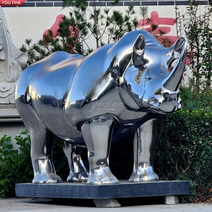YOUFINE Escultura de Rinoceronte de Acero Inoxidable Pulido a Espejo de Tamaño Real, Estatua de Rinoceronte Geométrica Facetada de Bajo Polímero para Uso Comercial - Product Image 3