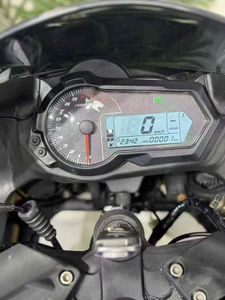 <span class=keywords><strong>Moto</strong></span> à essence <span class=keywords><strong>d</strong></span>'<span class=keywords><strong>occasion</strong></span> BMW 250cc très vendue. Très pratique et offrant <span class=keywords><strong>une</strong></span> excellente valeur pour l'argent. - Product Image 5