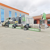 Machine de recyclage de plastique entièrement automatique à trois étapes avec moteur et granulateur de plastique compact pour matériaux PP/PC
