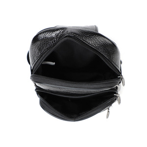 กระเป๋าคาดหน้าอกหนังแท้สำหรับผู้ชาย น้ำหนักเบา ทนทานต่อการใช้งานกลางแจ้ง สวมใส่สบาย สีพื้น ฤดูใบไม้ร่วง 2024 - Product Image 3