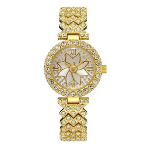 Reloj de Pulsera de Moda para Mujer con Pedrería, Esfera con Flores en Oro Rosa, Reloj de Cuarzo para Dama, Reloj de Joyería - Product Image 6