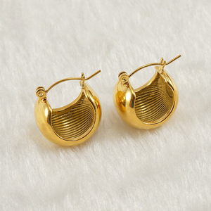 Boucles <span class=keywords><strong>d</strong></span>'oreilles <span class=keywords><strong>Globe</strong></span> stéréoscopique de luxe en acier inoxydable 316L plaqué or 18 carats pour femmes cadeau <span class=keywords><strong>d</strong></span>'anniversaire - Product Image 4