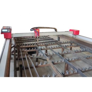 Tavolo da Taglio al Plasma CNC a Grandezza Naturale con Gantry - Tagliatrice al Plasma ad Aria con Inverter Cut 100 per Taglio Industriale di Metalli - Product Image 1