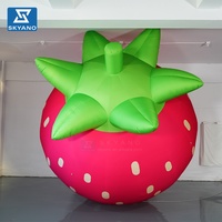 Modèle de fraise gonflable géant personnalisé, grande sculpture de fruit gonflable pour la publicité commerciale en extérieur et la décoration