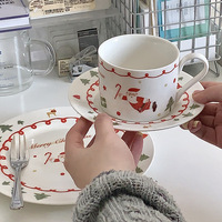 Série de Noël Tasse à café et soucoupe en céramique originale avec un design minimaliste Peinte à la main en Chine Thé de l'après-midi