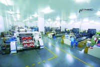Pochette latérale pour sacs en plastique PE avec trou de suspension pour savon liquide et produits de soin personnel