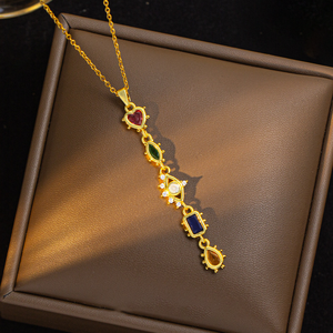 Collar con colgante de cristal, brillante con un elegante estilo de diosa - Product Image 4