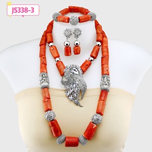 Conjunto <span class=keywords><strong>de</strong></span> joyería <span class=keywords><strong>de</strong></span> collar indio blanco, bonito conjunto <span class=keywords><strong>de</strong></span> joyería <span class=keywords><strong>de</strong></span> Europa y América con pendientes 2022 - Product Image 3