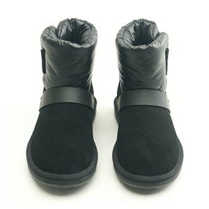 Vendita Diretta di Fabbrica OEM/ODM Stivali da Neve Neri da <span class=keywords><strong>Donna</strong></span> con Suola Antiscivolo Impermeabili e Caldi per l'Inverno MOQ 100 Paia - Product Image 1