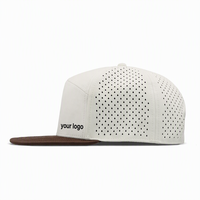 Casquettes personnalisées bicolores perforées au laser, imperméables et à séchage rapide, avec logo en caoutchouc personnalisé, logo brodé, logo imprimé à l'écran, casquettes de golf