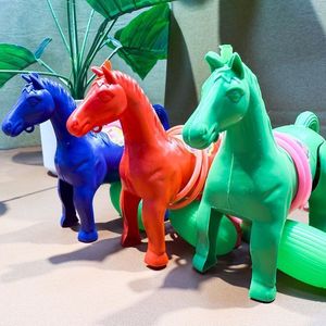 Juguete Inflable de Caballo de Plástico, con Forma de Animal, para Empujar y Tirar, para Niños de 4 a 6 Años, Unisex - Product Image 1