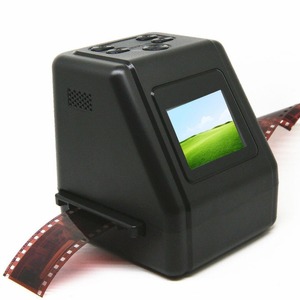 Film Scanner D1 2.36 Inch LCD Mini Portable For Negative Slide Film Digital Conversion - Product Image 1