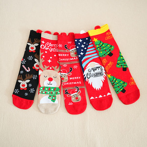 Calcetines de media pantorrilla para otoño e invierno, con diseño navideño de dibujos animados de Papá Noel, renos y copos de nieve, para mujeres y hombres. - Product Image 2