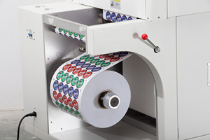 Machine d'impression numérique d'étiquettes en rouleau PVC de haute qualité - Product Image 5