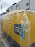 Atlas Copco Compresseur d'air 15-30bar 35.4-38.8 M³/min 412KW Portable Vis Mobile Xair-1300-30with Cummins Engine