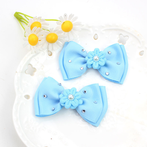 Lazos para el Cabello con Brillantes Pequeños para Niñas, para la Escuela, Fiestas, con Doble Capa de Cinta Grosgrain de Color Sólido y Perlas - Product Image 1