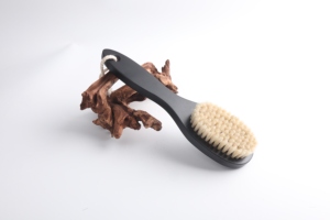 Brosse de bain en bois noir en gros avec long manche, poils de sanglier doux, brosse corporelle écologique, éponge de douche pour le dos avec corde de suspension - Product Image 4