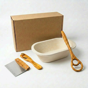 Kit de Cuisson au Levain 4 Pièces en Bois d'Olivier Durable : Fouet Danois, Couteau à Pain, Moule à Pain en Bois (Brotform) pour Panier, Grattoir à Pâte et Revêtements - Product Image 2