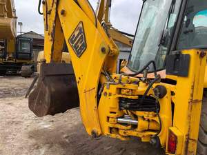 Chargeuse-pelleteuse JCB 4CX, état d'origine, mini-excavatrice, moteur CAT (Royaume-Uni), capacité de charge nominale de 15 tonnes, modèle 2015, prix réduit, à vendre - Product Image 3