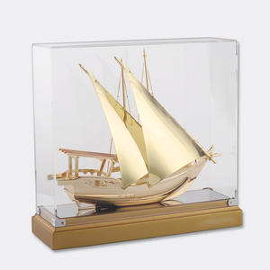 Cadeau doré alliage voilier lisse voile cadeau commémoratif entreprise maison cadeau métal voilier décoration accepter personnalisation - Product Image 1