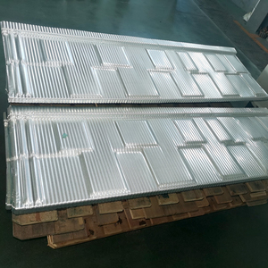 Prensa Hidráulica de Alta Productividad de 315 Toneladas, de Cuatro Columnas y Tres Vigas, para Tejas de Colores - Product Image 6