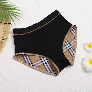 Ultimi Costumi da Bagno Firmati dal Catalogo: Classici a Quadri di Lusso, Bikini da <span class=keywords><strong>Spiaggia</strong></span> alla Moda per Donna, Cinture in Pelle Firmate - Product Image 6