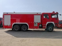 ISUZUU 12000L 14000L Camion de pompiers à réservoir d'eau et à mousse, Camion de lutte contre les incendies, Camion de dépannage aéroportuaire