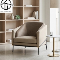 Nouveau design en promotion : Fauteuil lounge individuel moderne en velours à dossier haut, chaise de loisirs de luxe pour salon et mobilier de maison