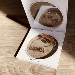 Collana Personalizzata in Acciaio Inossidabile con Nome, Ciondolo Inciso, Girocollo Dorato per Donne, Regalo Personalizzato - Product Image 6