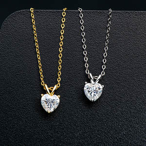 Kalung pertunangan Moissanite simulasi perak 925 liontin warna D potongan bersinar hati berlian buatan berkilau - Product Image 2