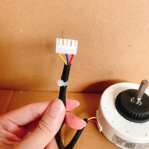 มอเตอร์ไร้แปรงถ่าน ZKFN-13-10-2L 13W 310V 1360 รอบต่อนาที สำหรับเครื่องปรับอากาศ AUX ชุดภายใน - Product Image 2