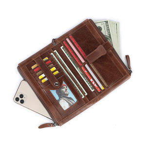 กระเป๋าคลัทช์หนังวัวแท้ AndoBag สไตล์เรโทรสำหรับผู้ชาย กระเป๋าสตางค์ยาว RFID พร้อมช่องใส่บัตรธุรกิจ ความจุขนาดใหญ่ กระเป๋าคล้องมือ รุ่น 1421 - Product Image 5