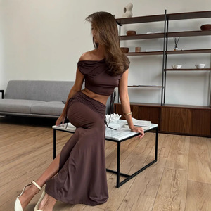 Set gonna Sexy da donna con scollo a squarciagola a vita alta con spacco all'ombelico Set gonna Patchwork marrone - Product Image 5