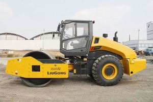 รถบดถนนไฮดรอลิกแบบดรัมเดี่ยว 20 ตัน รุ่น 6620E ราคาถูก คุณภาพสูง ขาย - Product Image 3