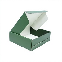 Boîte d'expédition en carton ondulé personnalisée pour vêtements et cadeaux, fabriquée par Mailer Box Factory