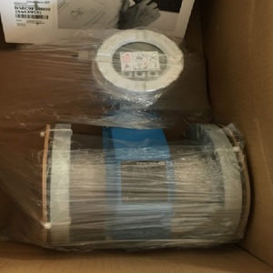 Débitmètre Endress+Hauser 10L25 Eries 10L25-QC1A1AA0A4AA DN25 pour la mesure du débit - Product Image 4