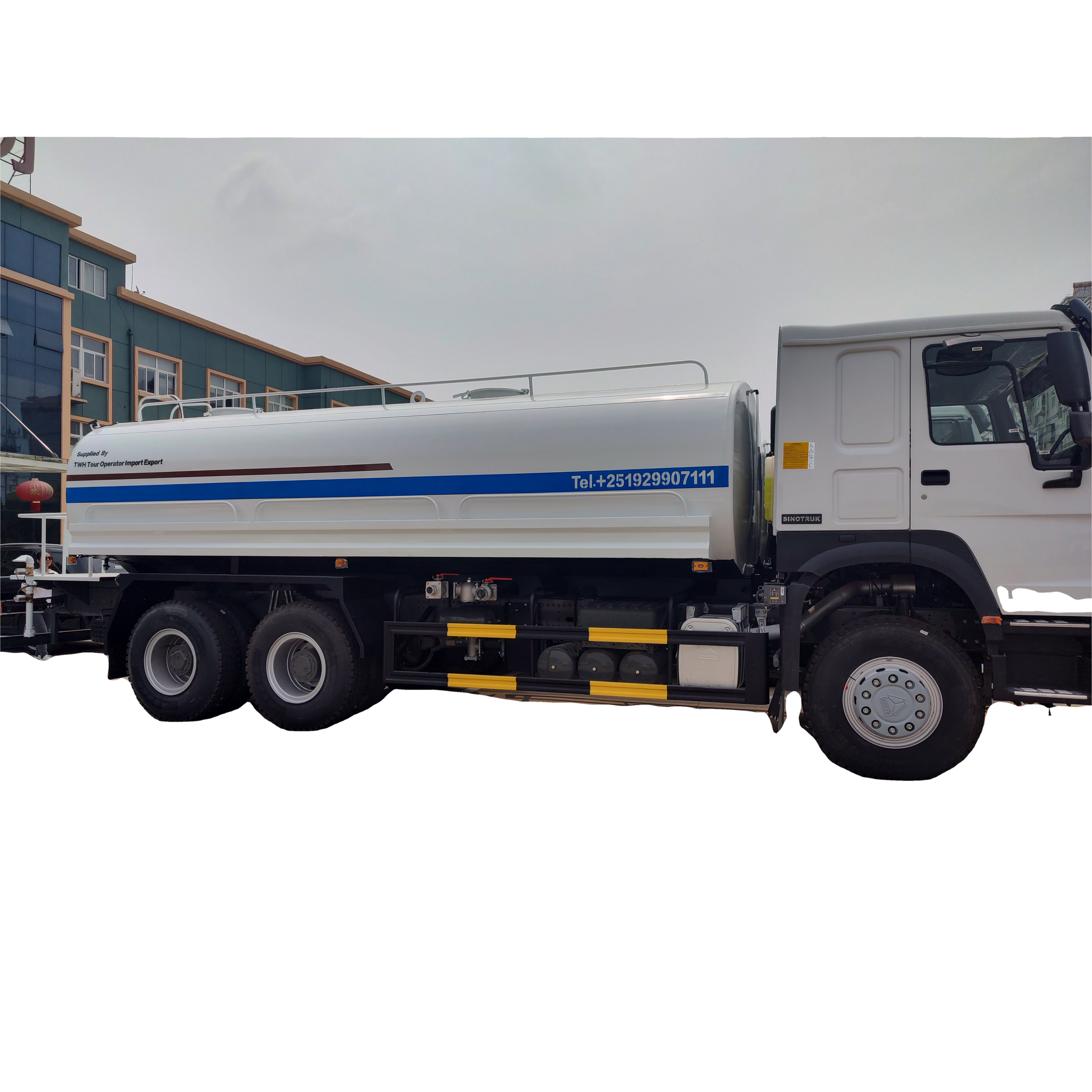 Китайский топовый бренд Sinotruck HOWO поливочная тележка 6x4 уличный водяной распылитель