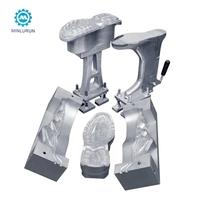 Desma PU Semelle de chaussure Semelle extérieure Verser Moule d'injection Moule supérieur durable pour la fabrication de baskets de sport décontractées