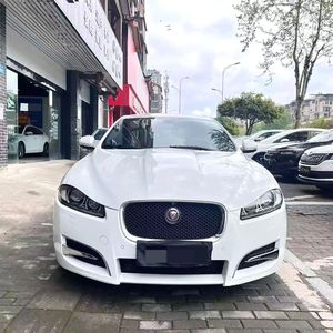 <span class=keywords><strong>Jaguar</strong></span> XF 2015, Auto Usado, Sedán, Volante a la Izquierda, para Exportación - Product Image 3