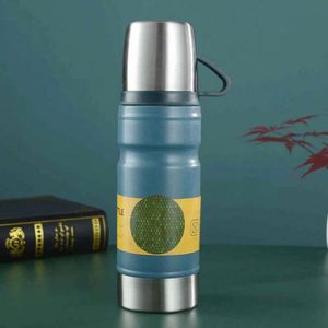Modern Stainless <b>Steel</b> <b>Bottle</b> - Product Image 3
