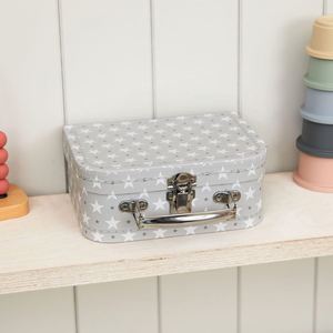 Cadeaux uniques pour bébé fille nouveau-né avec couverture en laine douce et adorables chaussons – Vente en gros de cadeaux pour futures mamans - Product Image 6